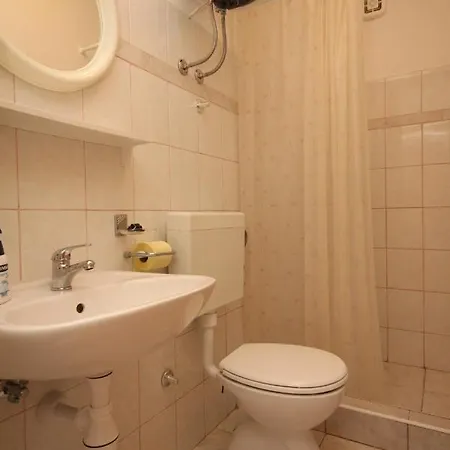 Twin Lucica 990b Lastovo